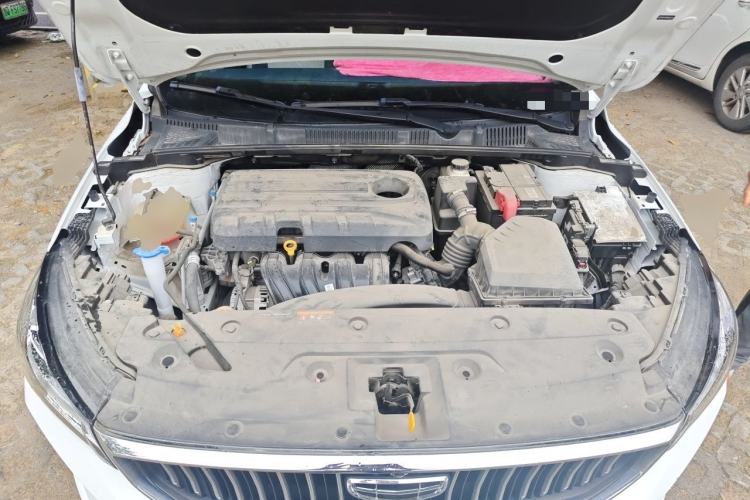 Used Geely Auto Emgrand 2022 4th Generation 1.5L CVT Flagship Model Engine Bay