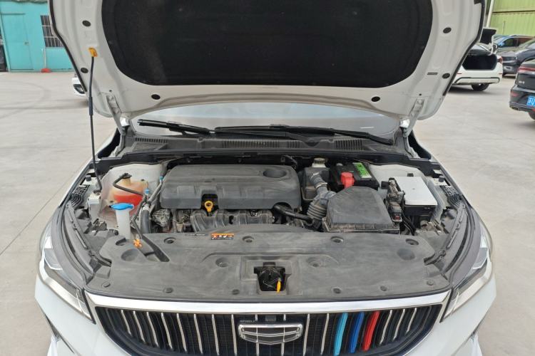 Used Geely Auto Emgrand 2022 4th Generation 1.5L CVT Flagship Model Engine Bay