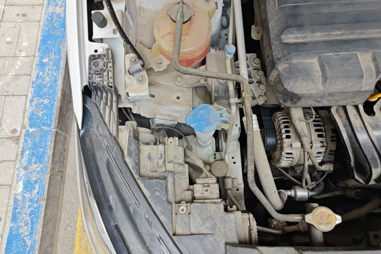 Used Geely Auto Emgrand 2022 4th Generation 1.5L CVT Luxury Model Engine Bay Right