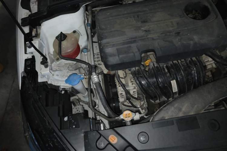 Used Geely Auto Emgrand 2022 4th Generation 1.5L CVT Luxury Model Engine Bay Right