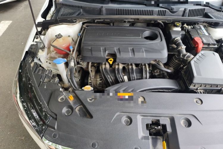 Used Geely Auto Emgrand 2022 4th Generation 1.5L CVT Flagship Model Engine Bay Right