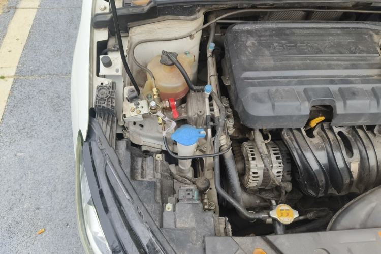 Used Geely Auto Emgrand 2022 4th Generation 1.5L CVT Luxury Model Engine Bay Right