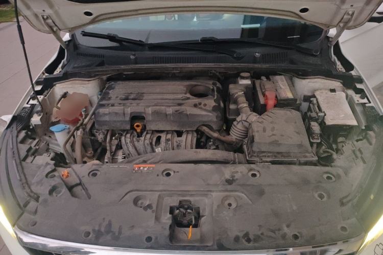 Used Geely Auto Emgrand 2022 4th Generation 1.5L CVT Flagship Model Engine Bay