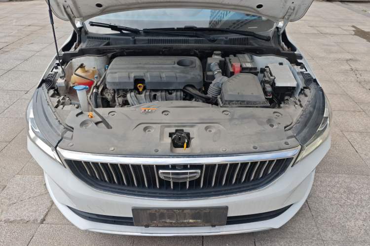 Used Geely Auto Emgrand 2022 4th Generation 1.5L CVT Flagship Model Engine Bay