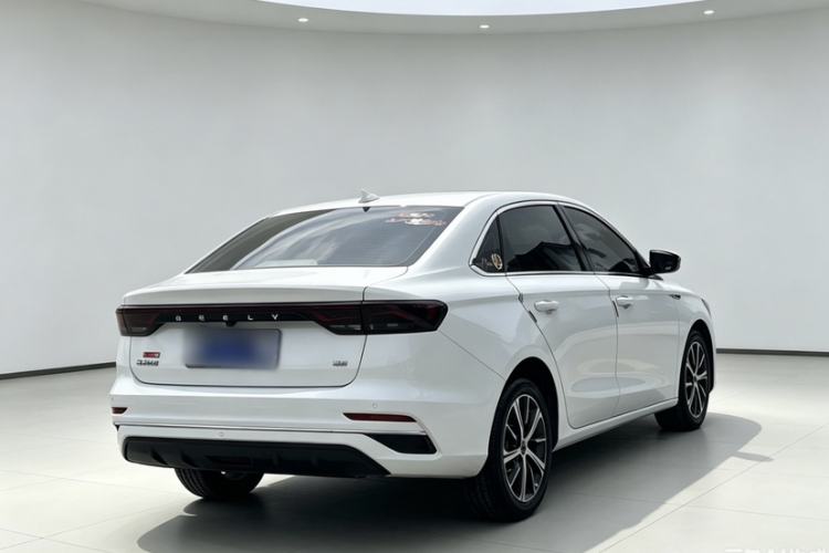 Used Geely Auto Emgrand 2022 4th Generation 1.5L CVT Flagship Model Exterior 1