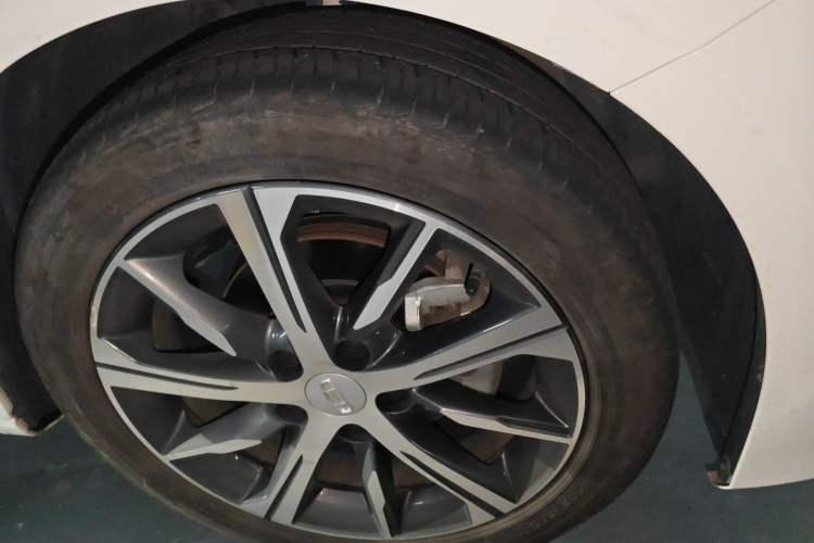 Used Geely Auto Emgrand 2022 4th Generation 1.5L CVT Luxury Model Exterior 1