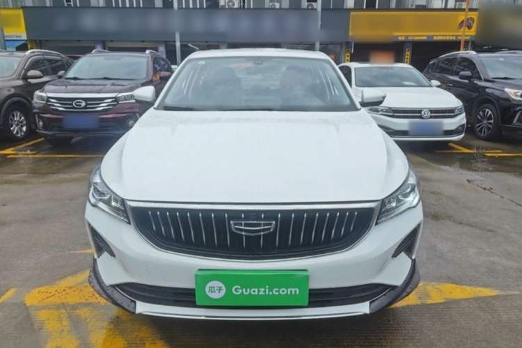 Used Geely Auto Emgrand 2022 4th Generation 1.5L Manual Luxury Model Exterior 2