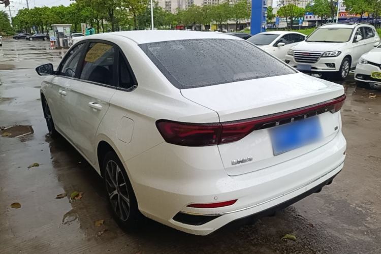 Used Geely Auto Emgrand 2022 4th Generation 1.5L CVT Luxury Model Exterior 2