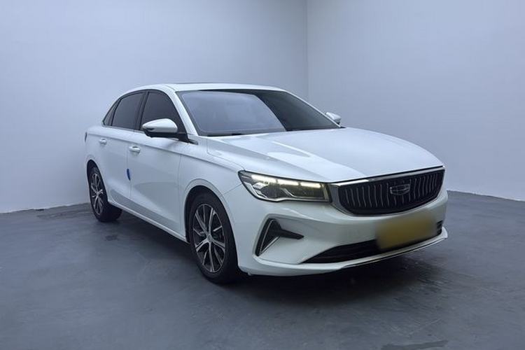 Used Geely Auto Emgrand 2022 4th Generation 1.5L CVT Luxury Model Exterior 2