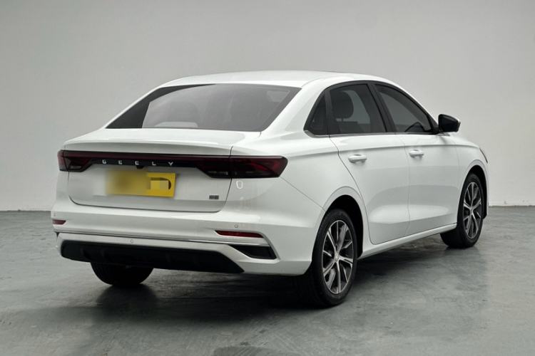 Used Geely Auto Emgrand 2022 4th Generation 1.5L CVT Luxury Model Exterior 2