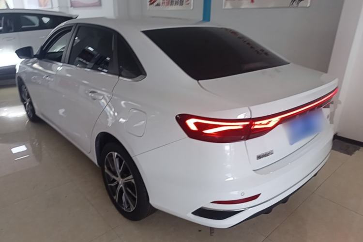 Used Geely Auto Emgrand 2022 4th Generation 1.5L CVT Luxury Model Exterior 2