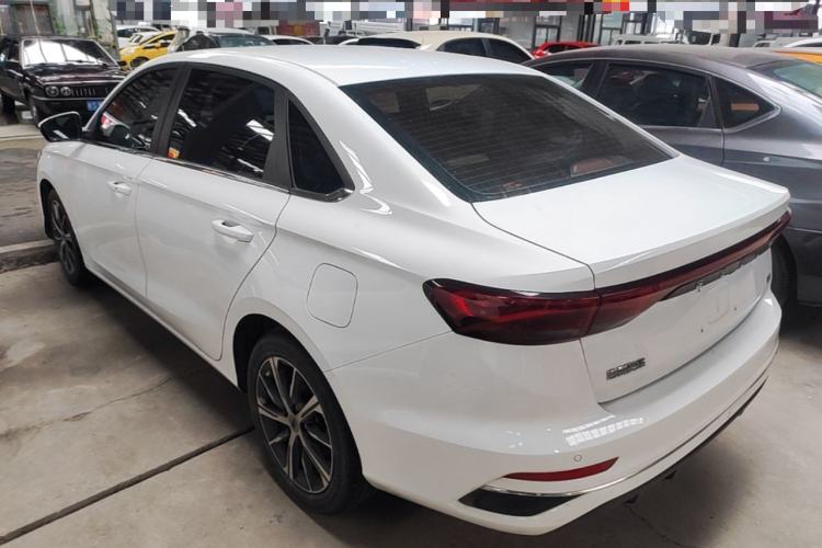 Used Geely Auto Emgrand 2022 4th Generation 1.5L CVT Flagship Model Exterior 2