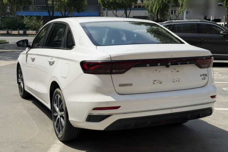 Used Geely Auto Emgrand 2022 4th Generation 1.5L CVT Luxury Model Exterior 3