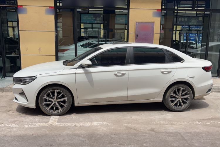 Used Geely Auto Emgrand 2022 4th Generation 1.5L CVT Flagship Model Exterior 3