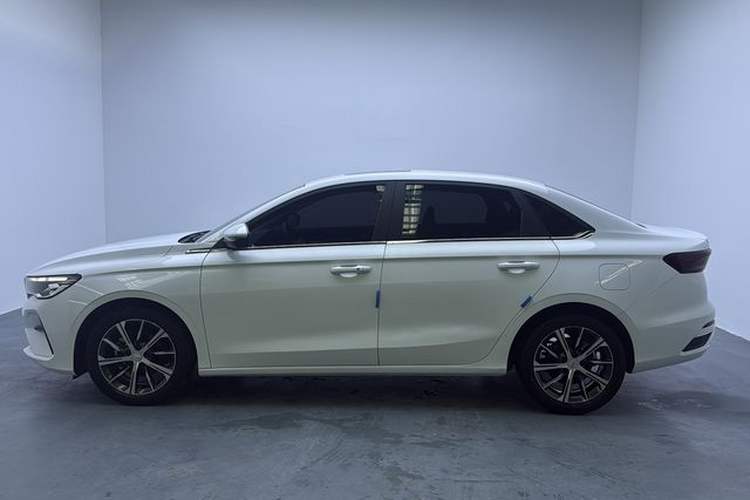 Used Geely Auto Emgrand 2022 4th Generation 1.5L CVT Luxury Model Exterior 3
