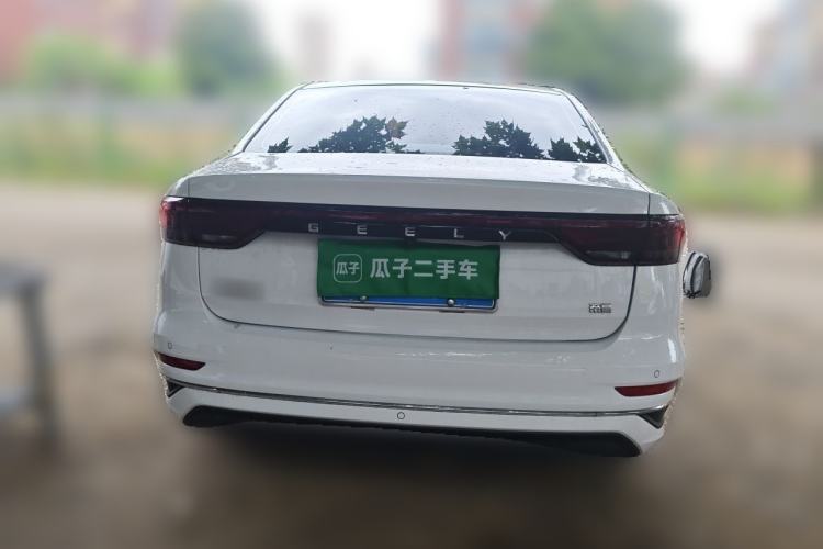 Used Geely Auto Emgrand 2022 4th Generation 1.5L CVT Flagship Model Exterior 4