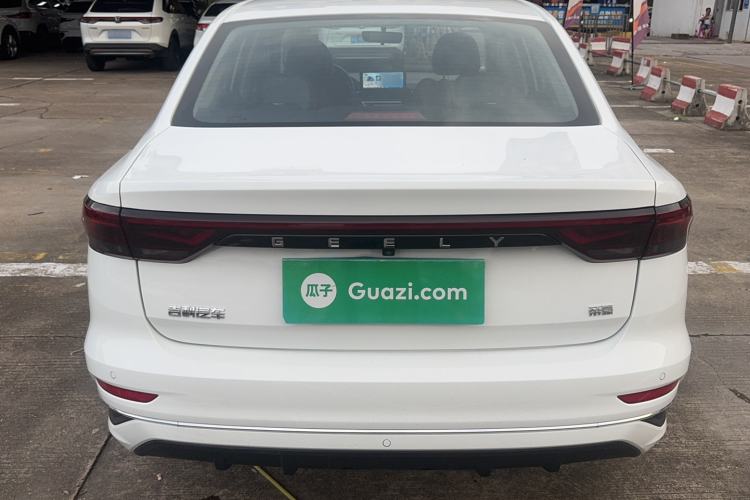 Used Geely Auto Emgrand 2022 4th Generation 1.5L CVT Luxury Model Exterior 4