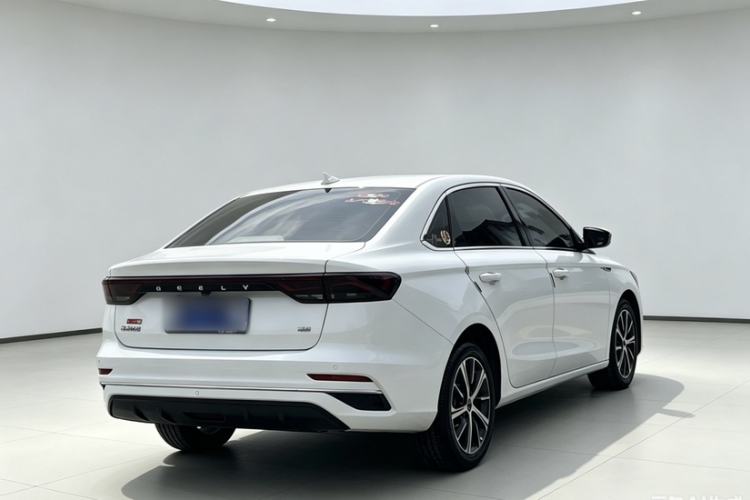 Used Geely Auto Emgrand 2022 4th Generation 1.5L CVT Flagship Model Exterior 4