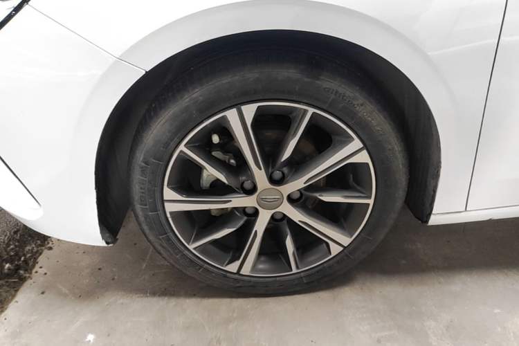 Used Geely Auto Emgrand 2022 4th Generation 1.5L CVT Flagship Model Exterior 4