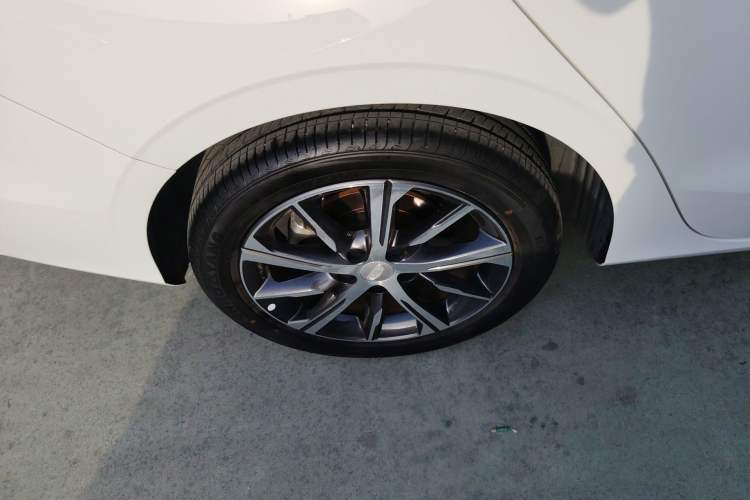 Used Geely Auto Emgrand 2022 4th Generation 1.5L CVT Luxury Model Exterior 5