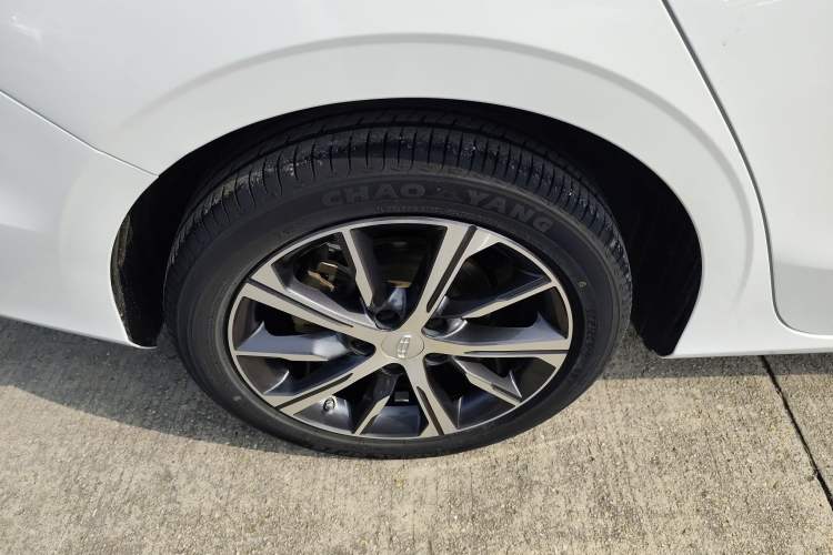 Used Geely Auto Emgrand 2022 4th Generation 1.5L CVT Luxury Model Exterior 5