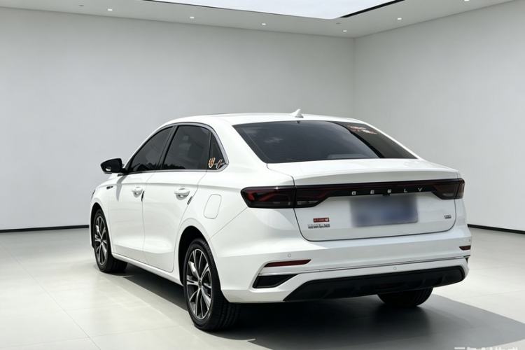 Used Geely Auto Emgrand 2022 4th Generation 1.5L CVT Flagship Model Exterior 5
