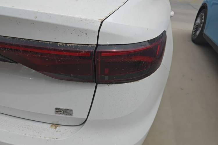 Used Geely Auto Emgrand 2022 4th Generation 1.5L Manual Elite Model Exterior 7