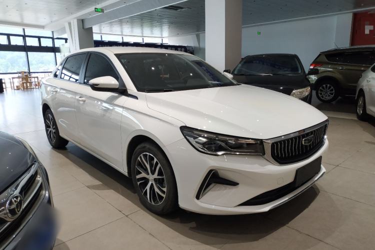 Used Geely Auto Emgrand 2022 4th Generation 1.5L CVT Elite Model Front Right 45 Deg