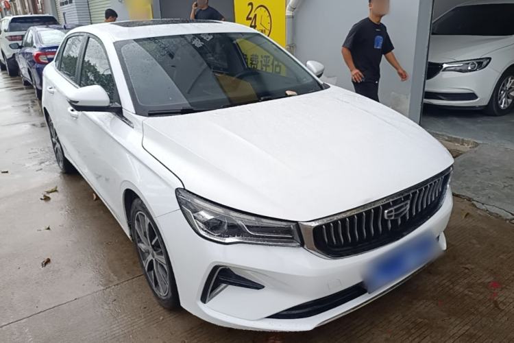 Used Geely Auto Emgrand 2022 4th Generation 1.5L CVT Luxury Model Front Right 45 Deg