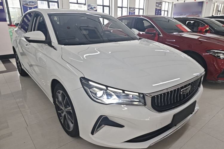 Used Geely Auto Emgrand 2022 4th Generation 1.5L CVT Flagship Model Front Right 45 Deg