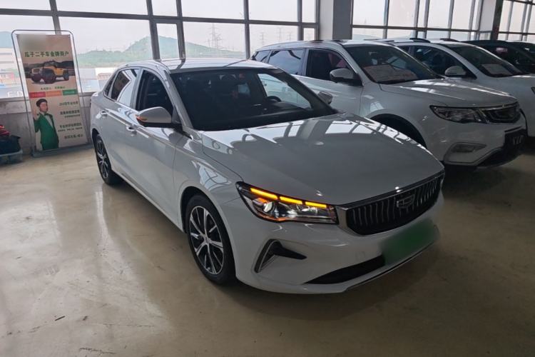 Used Geely Auto Emgrand 2022 4th Generation 1.5L CVT Luxury Model Front Right 45 Deg