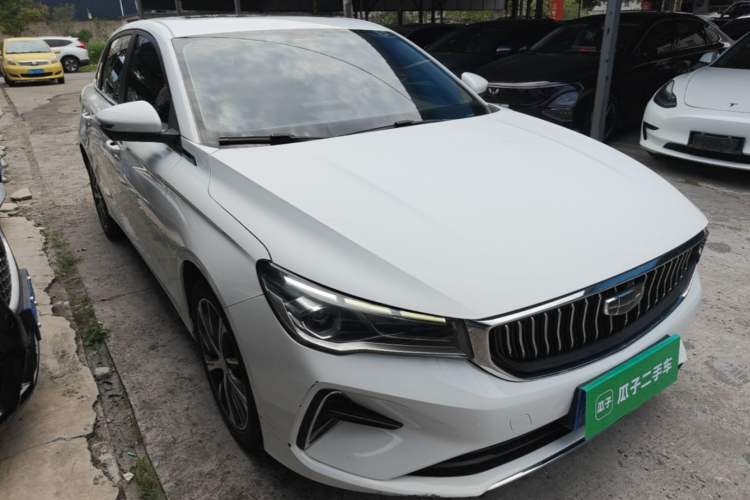 Used Geely Auto Emgrand 2022 4th Generation 1.5L CVT Luxury Model Front Right 45 Deg