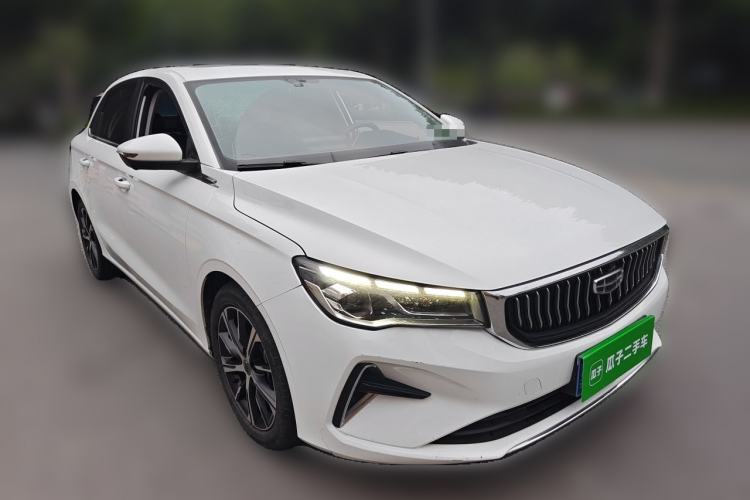 Used Geely Auto Emgrand 2022 4th Generation 1.5L CVT Luxury Model Front Right 45 Deg