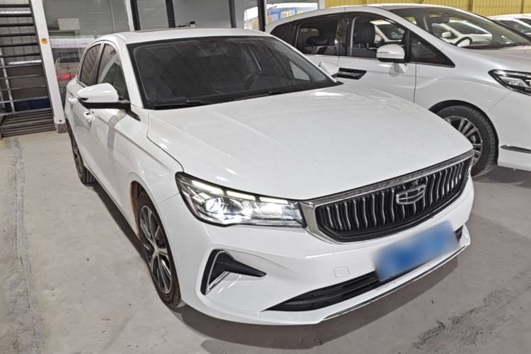 Used Geely Auto Emgrand 2022 4th Generation 1.5L CVT Luxury Model Front Right 45 Deg
