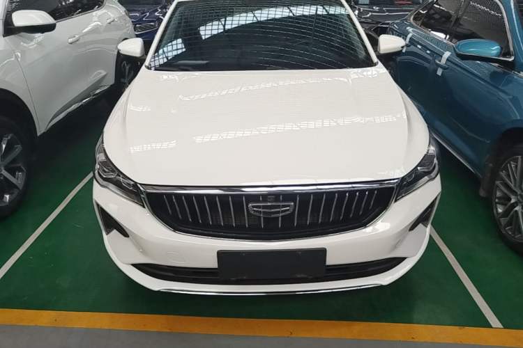 Used Geely Auto Emgrand 2022 4th Generation 1.5L CVT Luxury Model Front