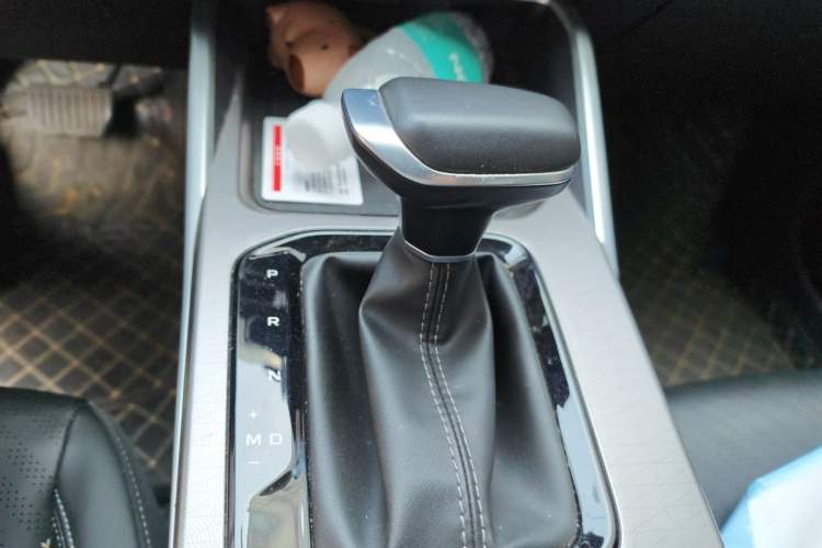 Used Geely Auto Emgrand 2022 4th Generation 1.5L CVT Luxury Model Gear Lever