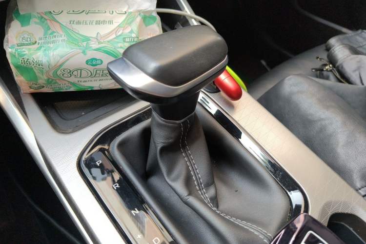 Used Geely Auto Emgrand 2022 4th Generation 1.5L CVT Luxury Model Gear Lever
