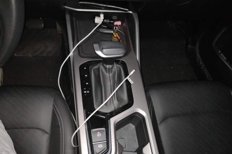 Used Geely Auto Emgrand 2022 4th Generation 1.5L CVT Luxury Model Gear Lever