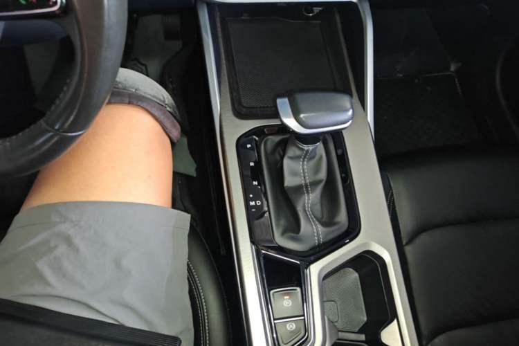 Used Geely Auto Emgrand 2022 4th Generation 1.5L CVT Luxury Model Gear Lever