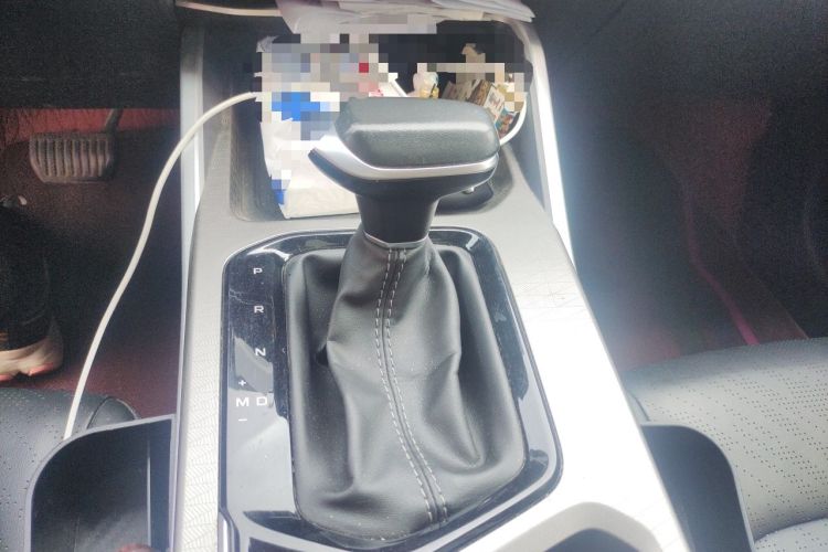 Used Geely Auto Emgrand 2022 4th Generation 1.5L CVT Flagship Model Gear Lever