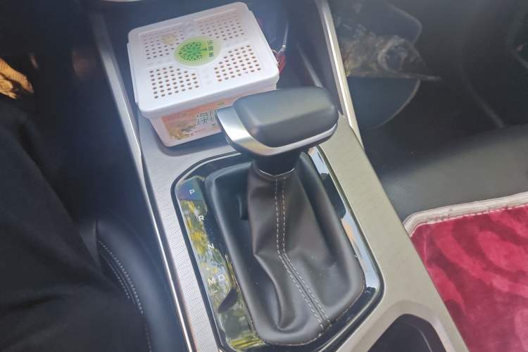 Used Geely Auto Emgrand 2022 4th Generation 1.5L CVT Luxury Model Gear Lever