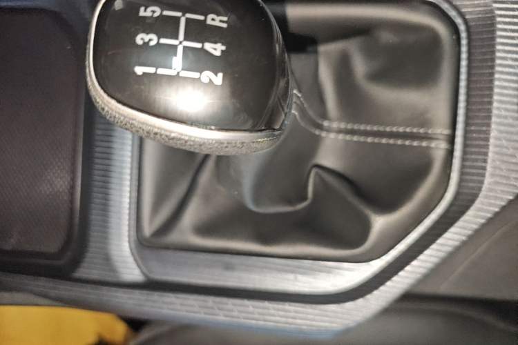 Used Geely Auto Emgrand 2022 4th Generation 1.5L Manual Luxury Model Gear Lever