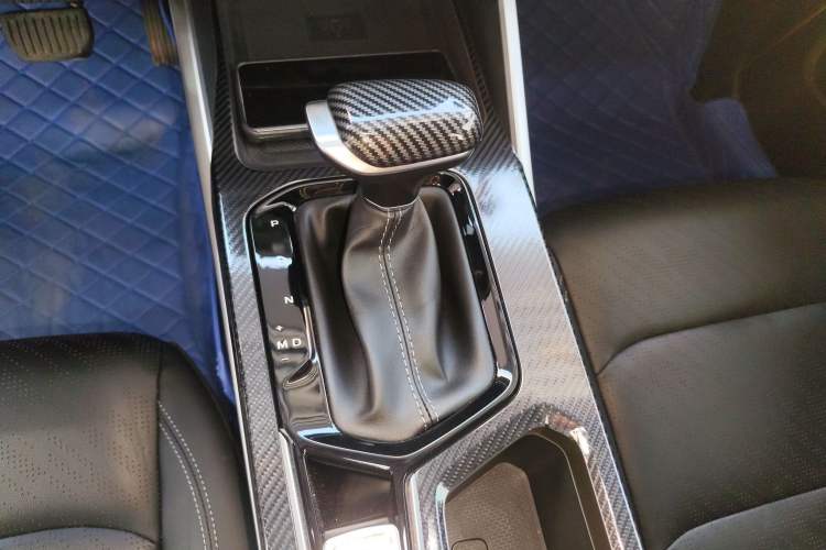 Used Geely Auto Emgrand 2022 4th Generation 1.5L CVT Luxury Model Gear Lever