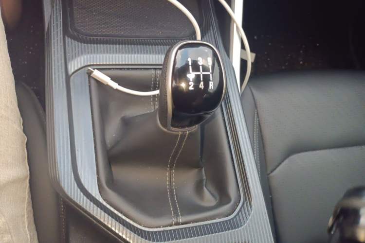 Used Geely Auto Emgrand 2022 4th Generation 1.5L Manual Luxury Model Gear Lever