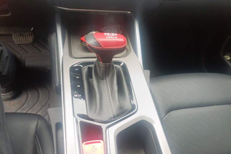 Used Geely Auto Emgrand 2022 4th Generation 1.5L CVT Luxury Model Gear Lever