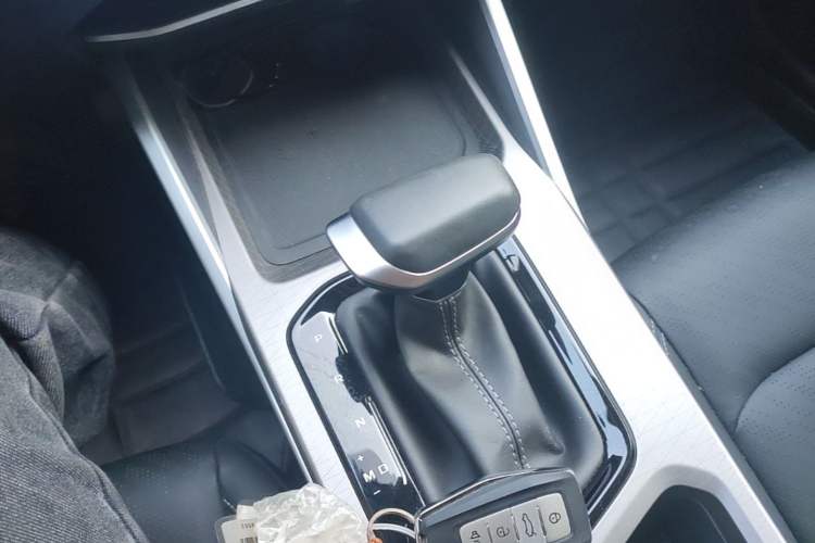 Used Geely Auto Emgrand 2022 4th Generation 1.5L CVT Luxury Model Gear Lever