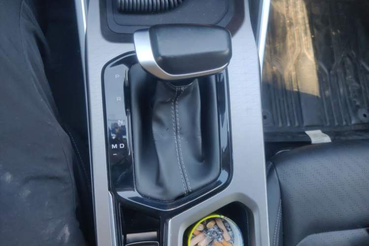 Used Geely Auto Emgrand 2022 4th Generation 1.5L CVT Luxury Model Gear Lever