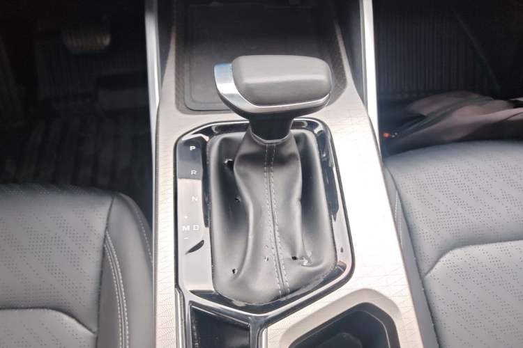 Used Geely Auto Emgrand 2022 4th Generation 1.5L CVT Luxury Model Gear Lever