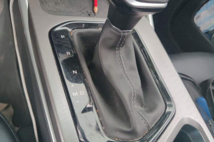 Used Geely Auto Emgrand 2022 4th Generation 1.5L CVT Luxury Model Gear Lever