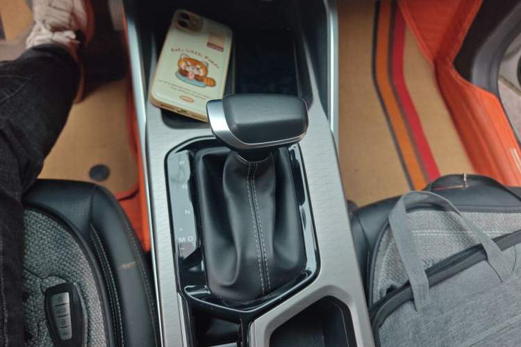 Used Geely Auto Emgrand 2022 4th Generation 1.5L CVT Luxury Model Gear Lever